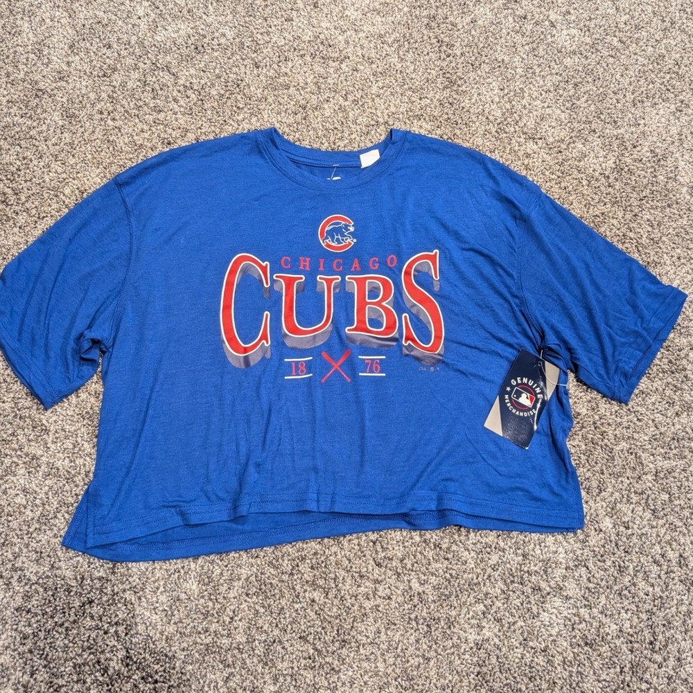 CSA Chicago Cubs T-Shirt Womens Medium Blue NWT Cropped MLB Graphic Tee